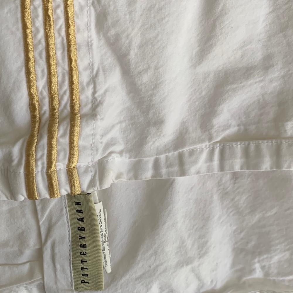 Pottery Barn flat sheet, two pillowcases, duvet cover and three shams.